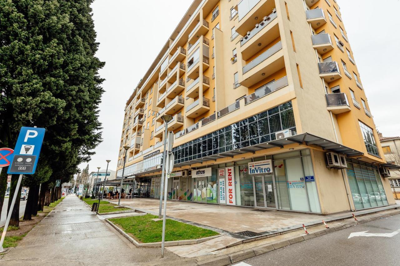 Apartments Athos Podgorica Exteriör bild